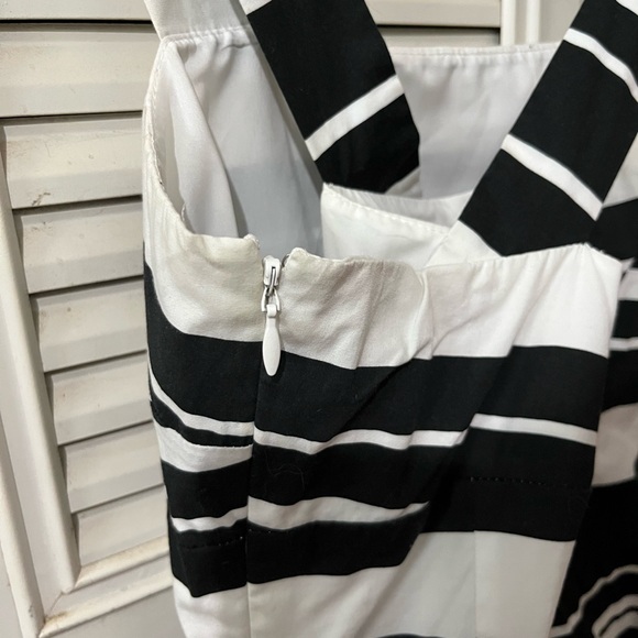 Banana Republic Black and White Striped Dress (Petite) - Picture 3 of 4